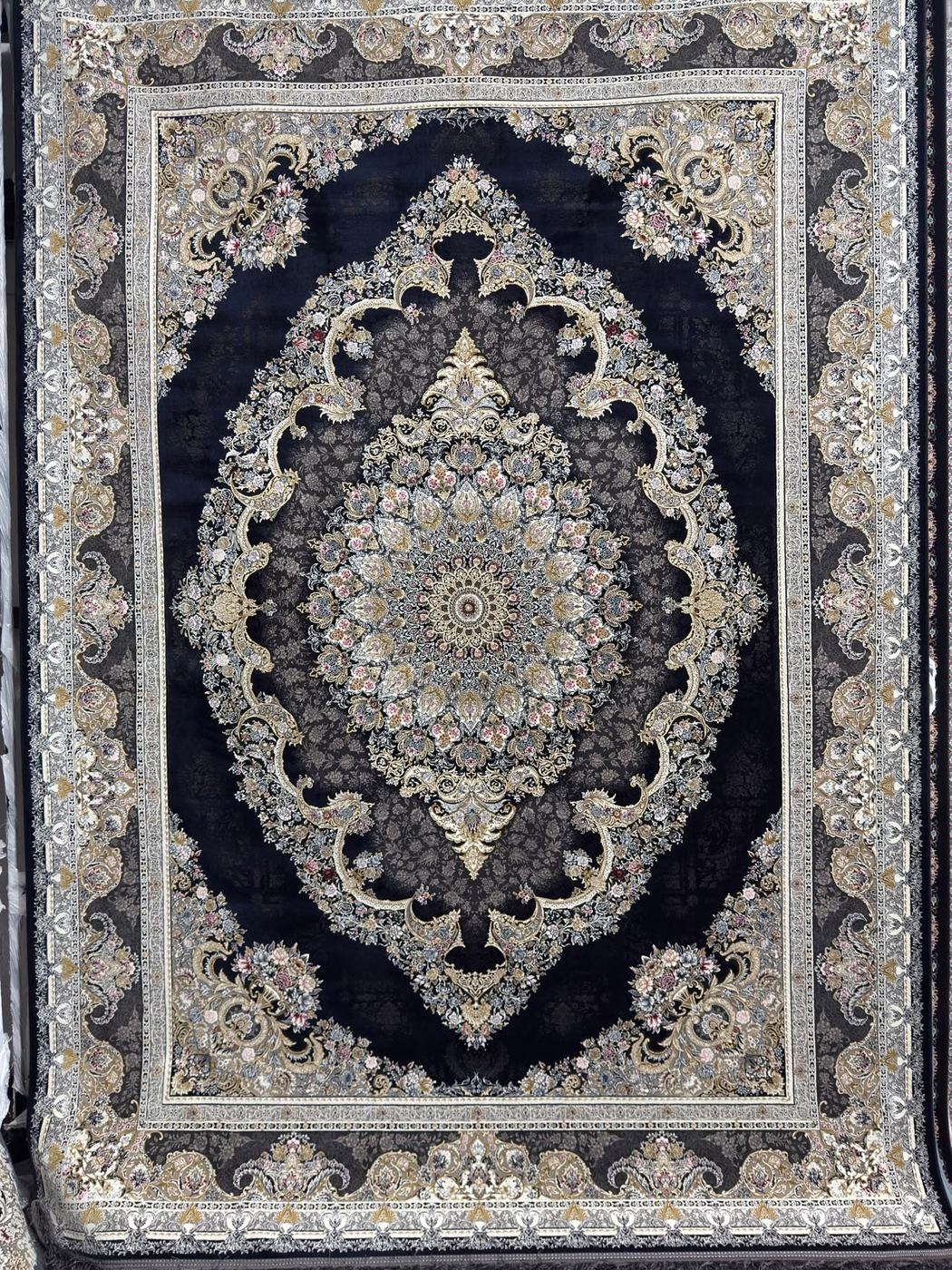1200 Reed Rug 38, genuine full-rug showroom photograph