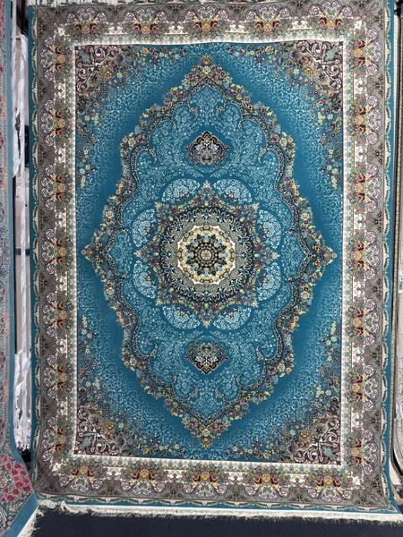 700 Reed Rug 01, full-rug showroom photograph